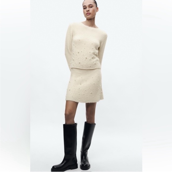 NWT ZARA KNIT SKIRT WITH PEARLS - Picture 3 of 7